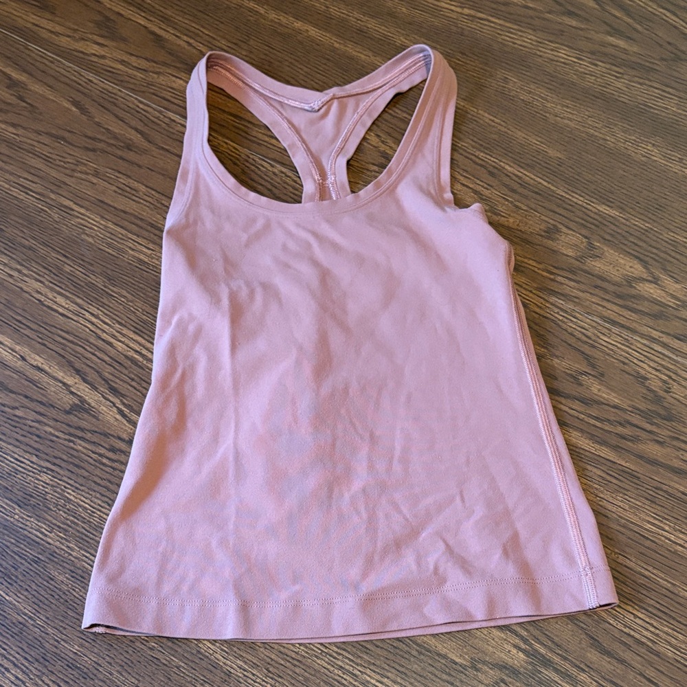 Lululemon tank top